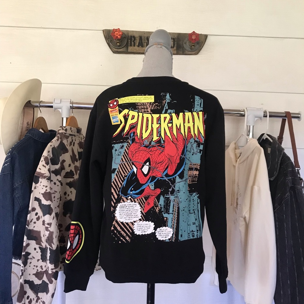Marvel NWOT Spider-Man Themed Top Women Size Small